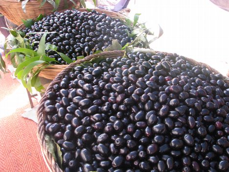 Ripen Black plum