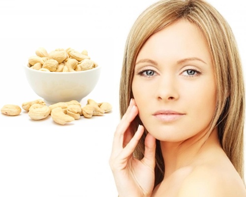 Cashew nut oil for skin